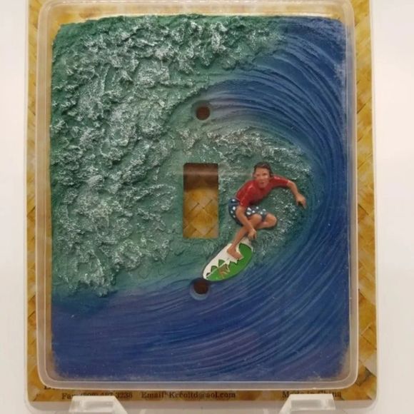 Making The Curl Surfer Wave Oceanic Single Switch Plate Cover Poly Resin - Picture 2 of 4